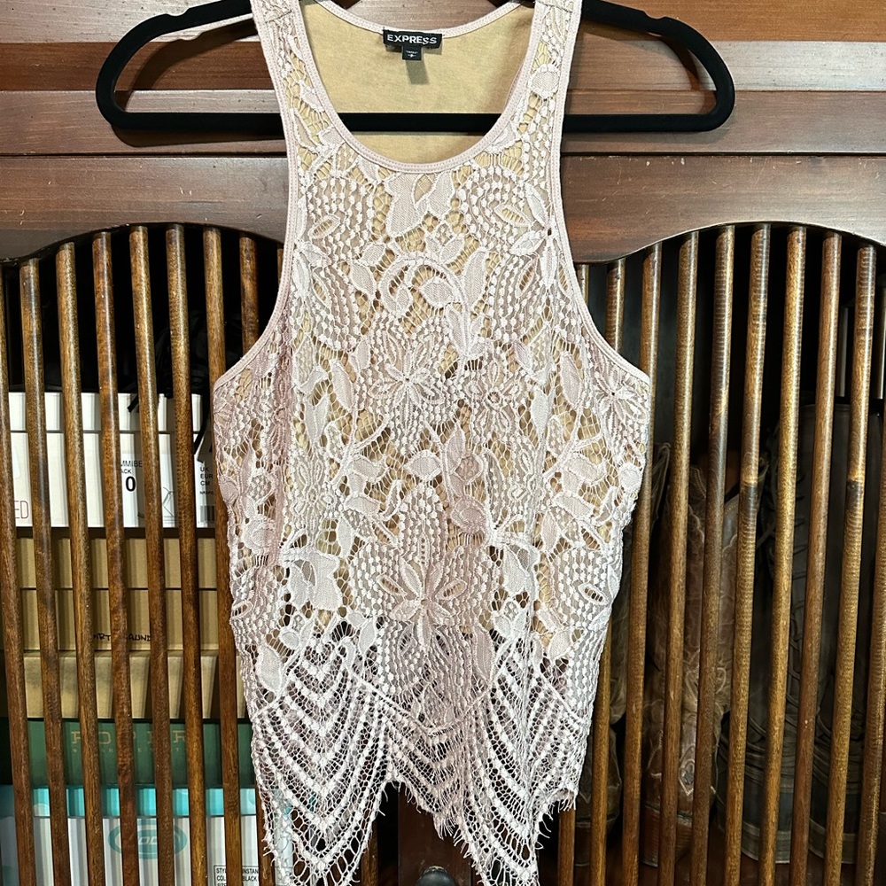 Express blush pink tank top